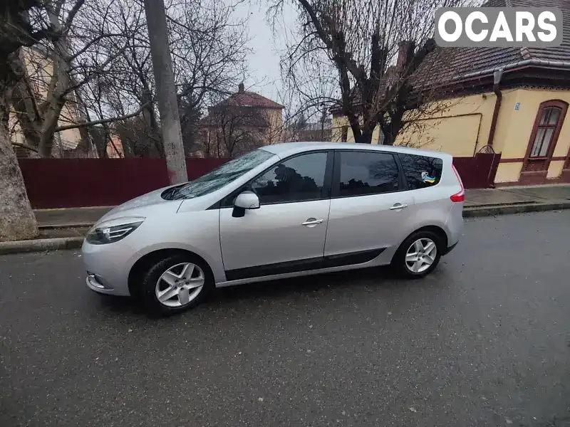 Хетчбек Renault Grand Scenic 2012 1.6 л. Ручна / Механіка обл. Чернівецька, Чернівці - Фото 1/5