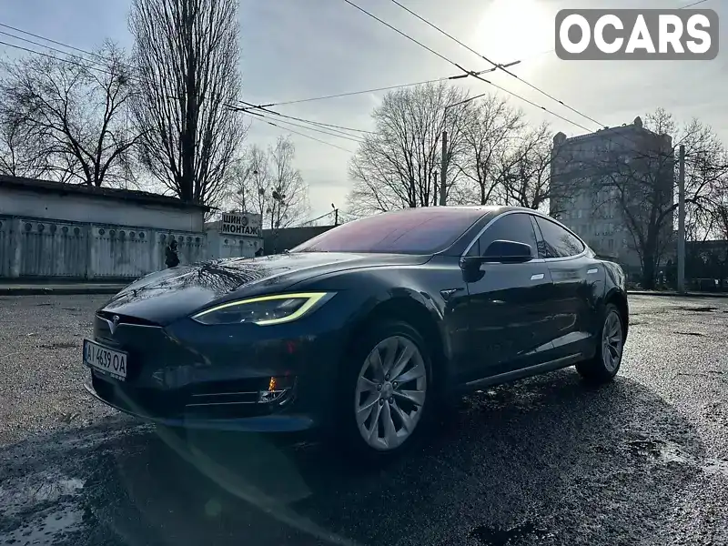 5YJSA1E21JF247083 Tesla Model S 2018 Ліфтбек  Фото 3