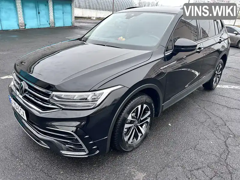 Позашляховик / Кросовер Volkswagen Tiguan 2023 1.98 л. Автомат обл. Полтавська, Полтава - Фото 1/15