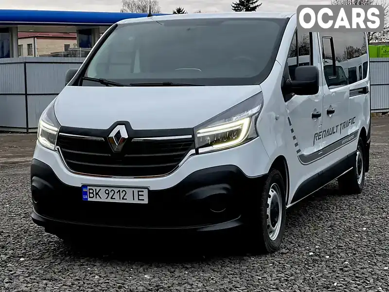 Мінівен Renault Trafic 2021 2 л. Ручна / Механіка обл. Рівненська, Дубно - Фото 1/21