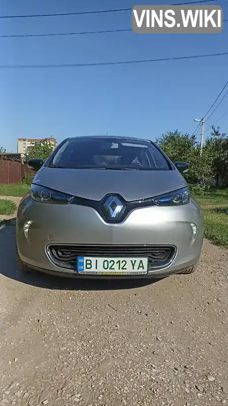 Хэтчбек Renault Zoe 2014 null_content л. Автомат обл. Полтавская, Полтава - Фото 1/16