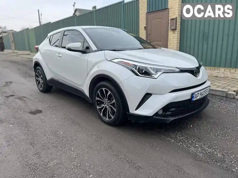 Внедорожник / Кроссовер Toyota C-HR 2017 2 л. Автомат обл. Запорожская, Запорожье - Фото 1/19