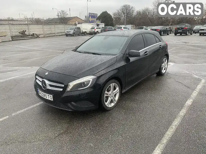 WDD1760421J204508 Mercedes-Benz A-Class 2013 Хэтчбек 1.6 л. Фото 1