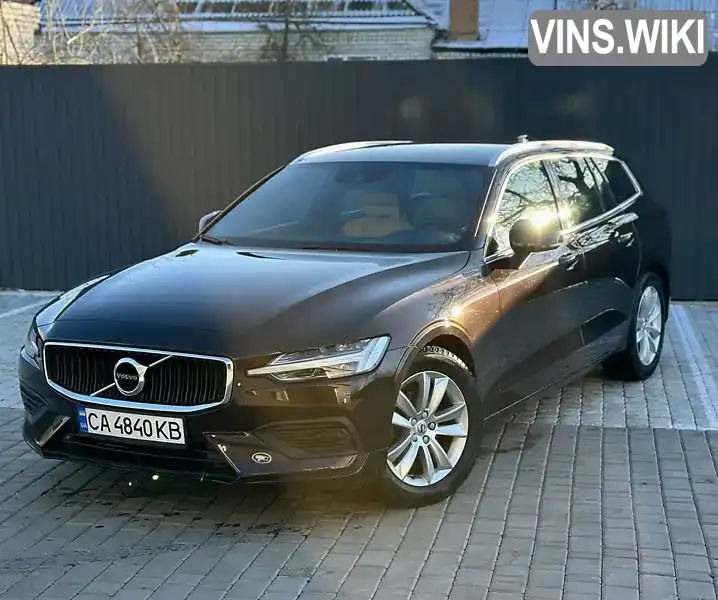 Универсал Volvo V60 2019 1.97 л. Автомат обл. Черкасская, Шпола - Фото 1/21