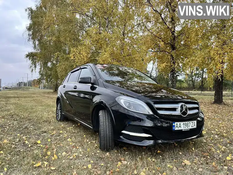 Хэтчбек Mercedes-Benz B-Class 2017 null_content л. Автомат обл. Харьковская, Харьков - Фото 1/11