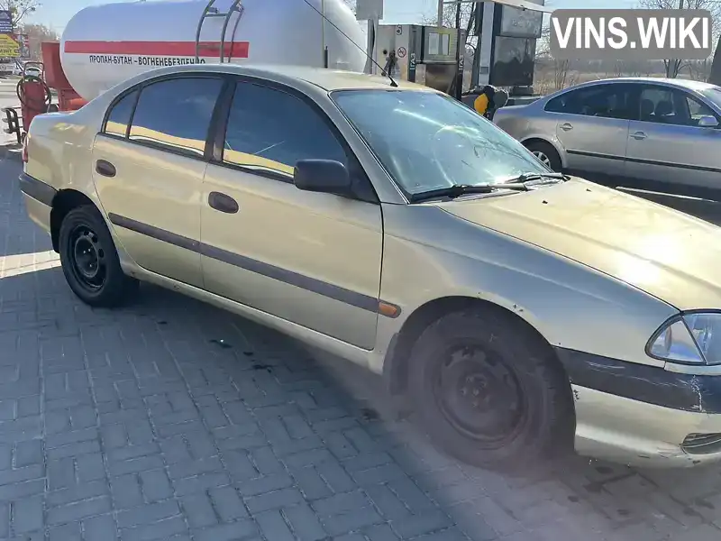 Седан Toyota Avensis 2002 1.8 л. Ручна / Механіка обл. Дніпропетровська, Новомосковськ - Фото 1/7