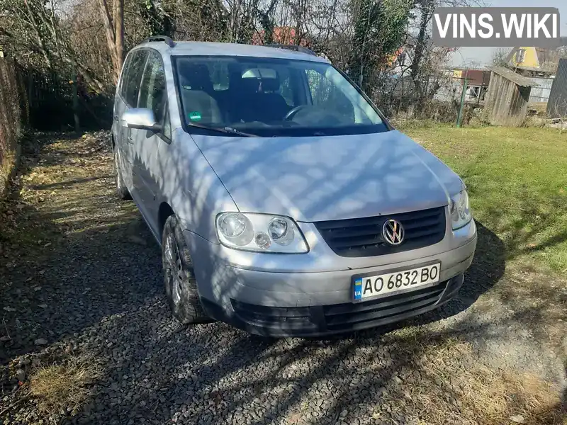 Минивэн Volkswagen Touran 2005 1.9 л. Ручная / Механика обл. Закарпатская, Ужгород - Фото 1/20