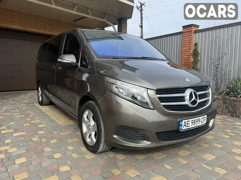 Минивэн Mercedes-Benz V-Class 2015 2.2 л. Автомат обл. Днепропетровская, Кривой Рог - Фото 1/21