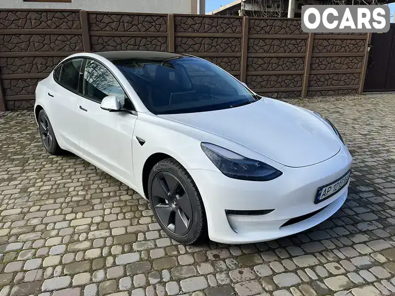 5YJ3E1EA4PF398542 Tesla Model 3 2022 Седан  Фото 1