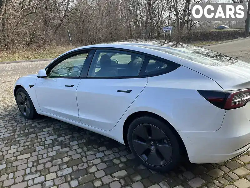 5YJ3E1EA4PF398542 Tesla Model 3 2022 Седан  Фото 4