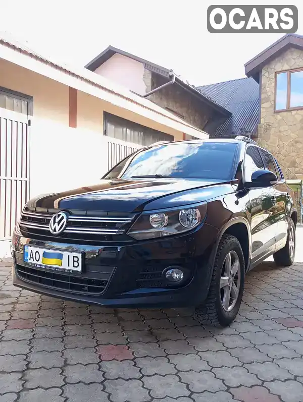 Внедорожник / Кроссовер Volkswagen Tiguan 2011 1.97 л. Ручная / Механика обл. Закарпатская, Хуст - Фото 1/8