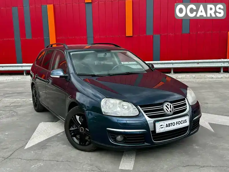 Универсал Volkswagen Golf 2008 1.9 л. Ручная / Механика обл. Киевская, Киев - Фото 1/21