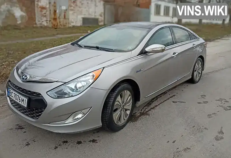 Седан Hyundai Sonata 2013 2.36 л. обл. Львівська, Львів - Фото 1/12