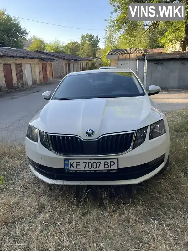 Ліфтбек Skoda Octavia 2017 1.4 л. Автомат обл. Дніпропетровська, Жовті Води - Фото 1/21