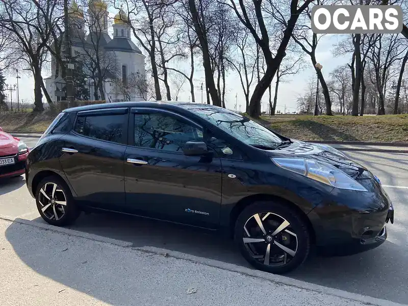 Хэтчбек Nissan Leaf 2016 null_content л. Вариатор обл. Черниговская, Чернигов - Фото 1/21