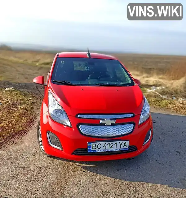 Хетчбек Chevrolet Spark 2015 null_content л. Варіатор обл. Львівська, Львів - Фото 1/21