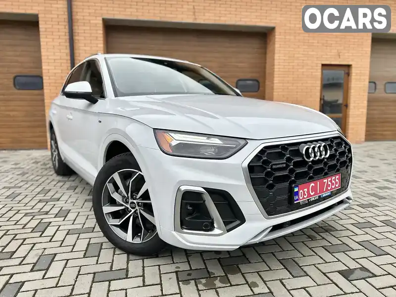 Позашляховик / Кросовер Audi Q5 2023 1.98 л. Автомат обл. Рівненська, Рівне - Фото 1/21