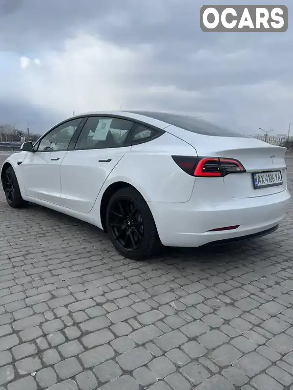 5YJ3E1EA2PF404497 Tesla Model 3 2023 Седан  Фото 8