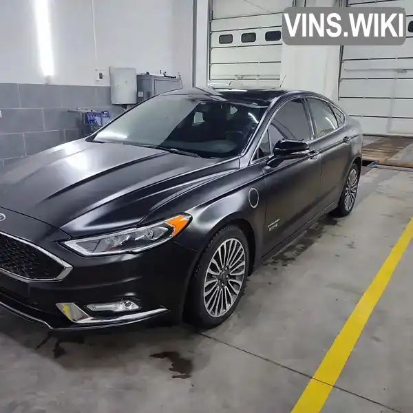 Седан Ford Fusion 2018 2 л. Автомат обл. Ивано-Франковская, Ивано-Франковск - Фото 1/21