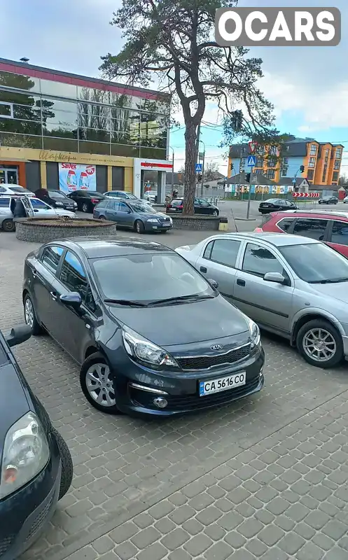 Седан Kia Rio 2017 1.4 л. Автомат обл. Черкаська, Черкаси - Фото 1/21