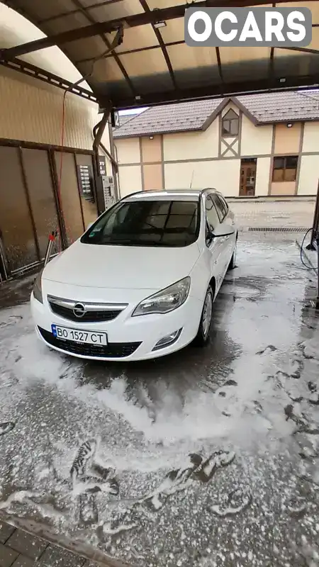 Універсал Opel Astra 2011 1.69 л. Ручна / Механіка обл. Тернопільська, Бучач - Фото 1/13