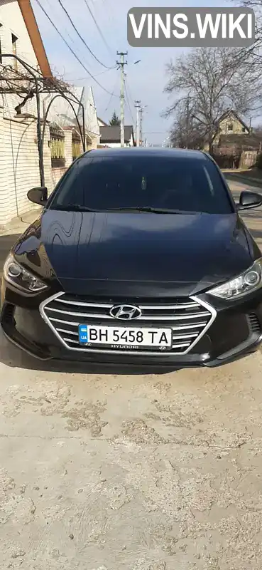 Седан Hyundai Elantra 2018 2 л. Автомат обл. Одеська, Ізмаїл - Фото 1/21