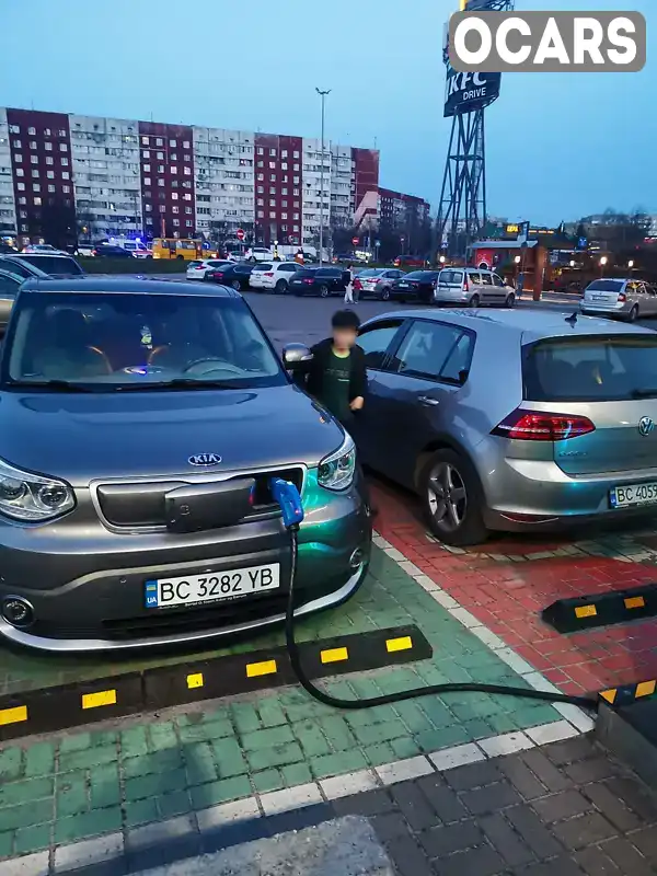 Позашляховик / Кросовер Kia Soul EV 2015 null_content л. Автомат обл. Львівська, Львів - Фото 1/15