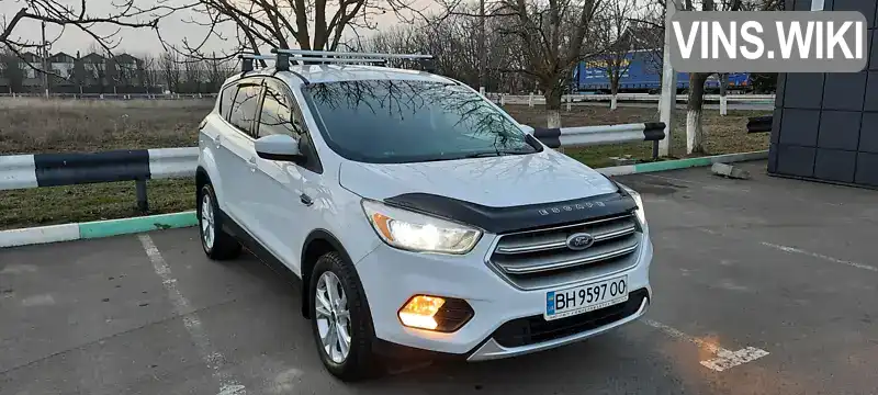 Внедорожник / Кроссовер Ford Escape 2017 2 л. Автомат обл. Одесская, Одесса - Фото 1/10