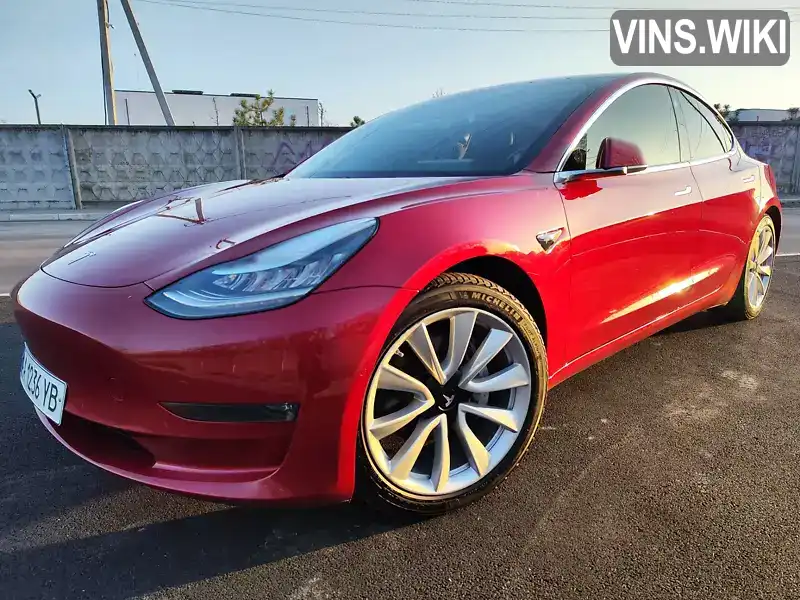 Седан Tesla Model 3 2018 null_content л. обл. Київська, Бориспіль - Фото 1/21