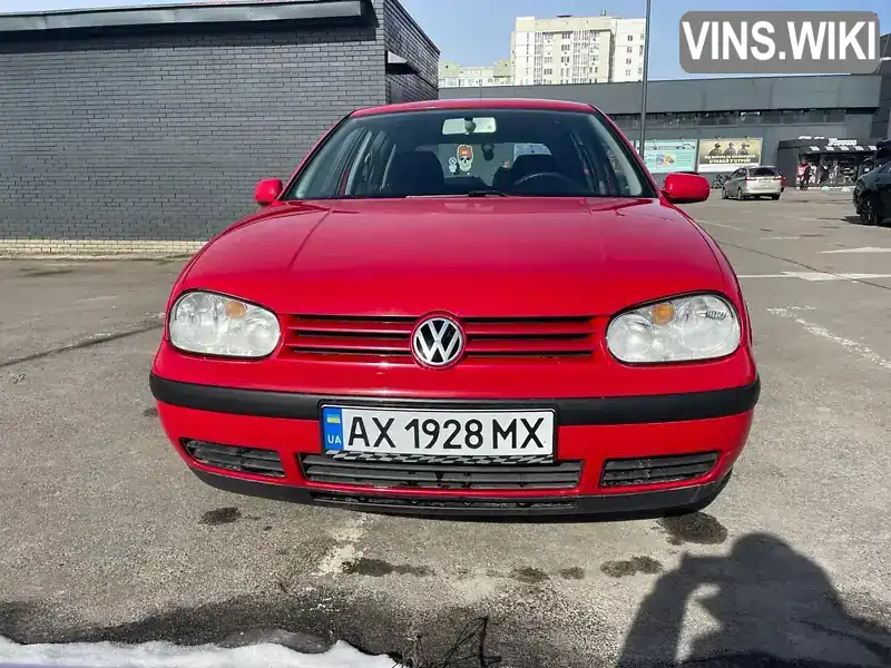 Хетчбек Volkswagen Golf 2000 1.6 л. Ручна / Механіка обл. Харківська, Харків - Фото 1/13