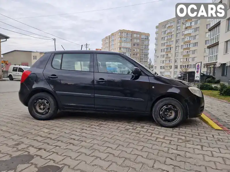 Хэтчбек Skoda Fabia 2007 1.39 л. Ручная / Механика обл. Тернопольская, Тернополь - Фото 1/17