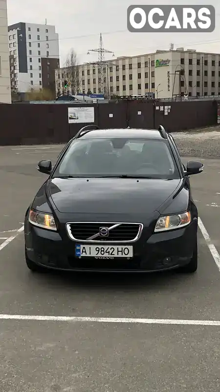 Універсал Volvo V50 2010 2 л. Автомат обл. Київська, Вишневе - Фото 1/15