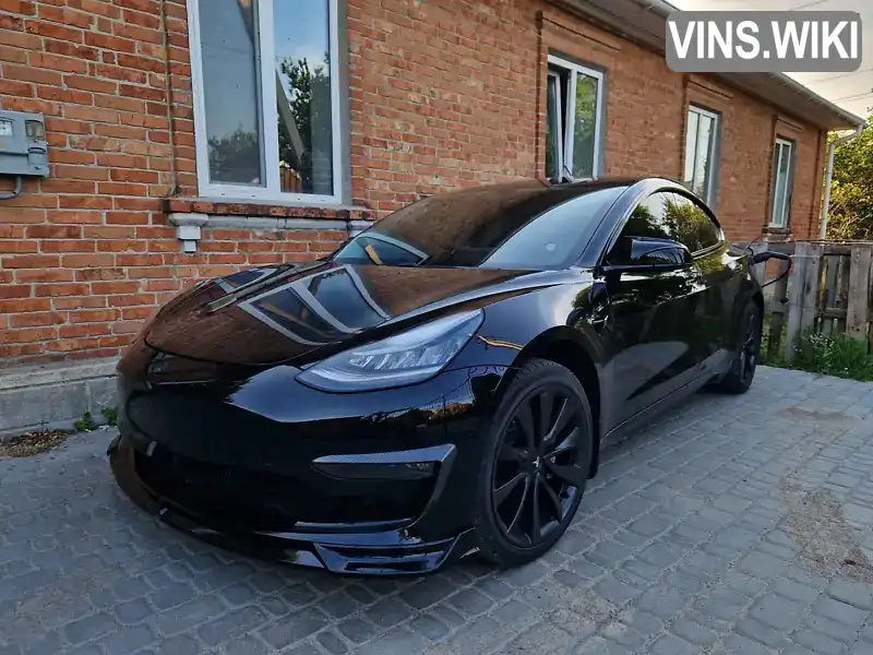 Седан Tesla Model 3 2018 null_content л. Автомат обл. Миколаївська, Первомайськ - Фото 1/21