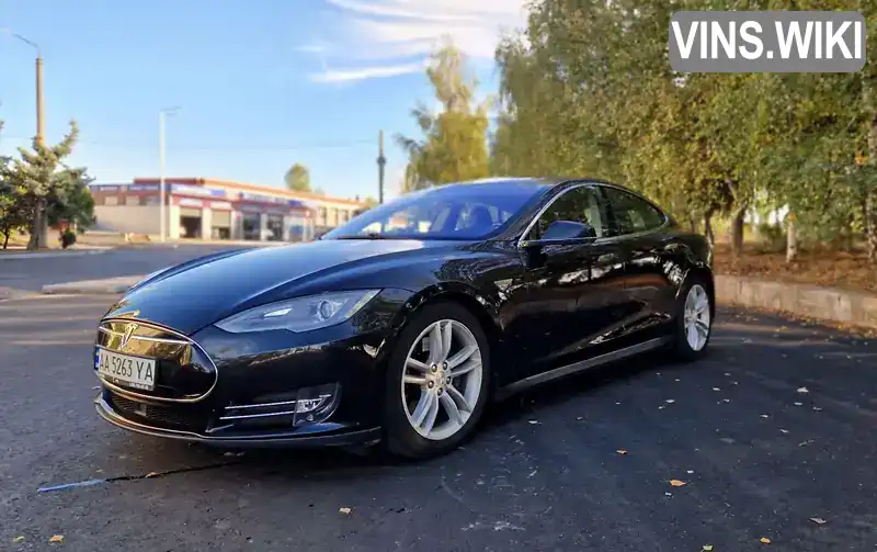 Лифтбек Tesla Model S 2016 null_content л. Автомат обл. Киевская, Киев - Фото 1/21