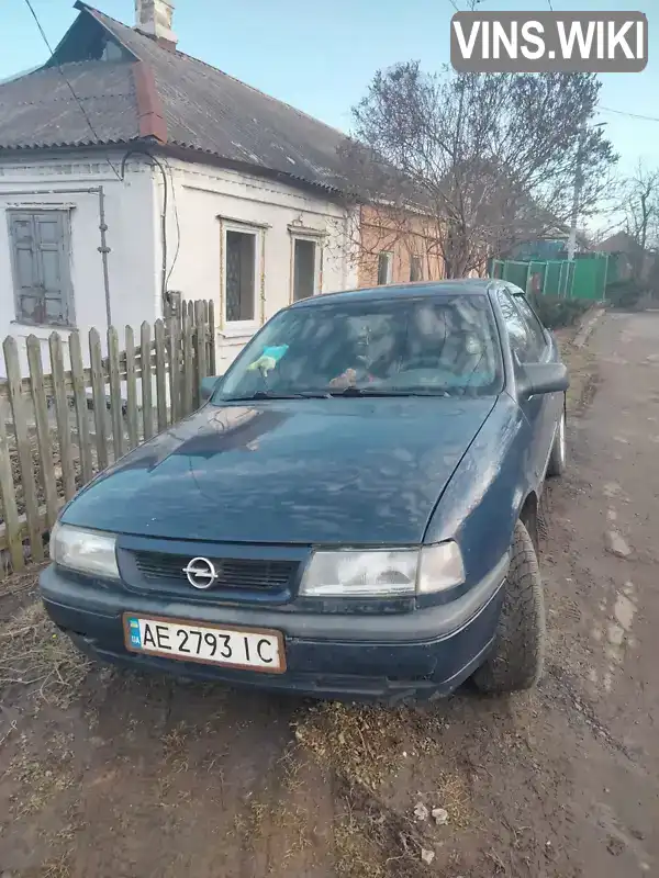 Седан Opel Vectra 1989 1.8 л. Ручна / Механіка обл. Полтавська, Полтава - Фото 1/5