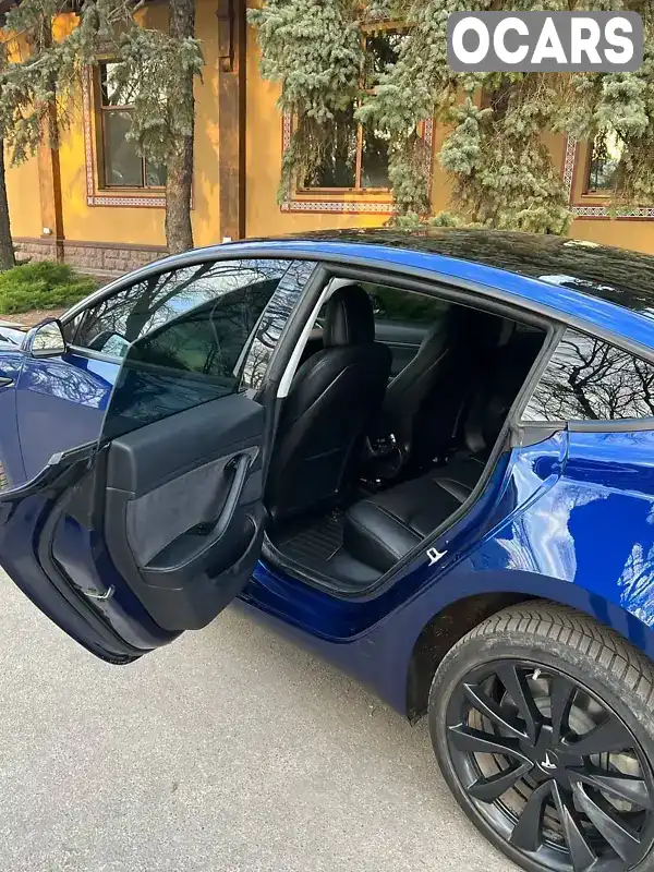 5YJ3E1EC5LF627418 Tesla Model 3 2019 Седан  Фото 4