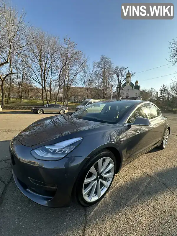 Седан Tesla Model 3 2020 null_content л. обл. Миколаївська, Миколаїв - Фото 1/21