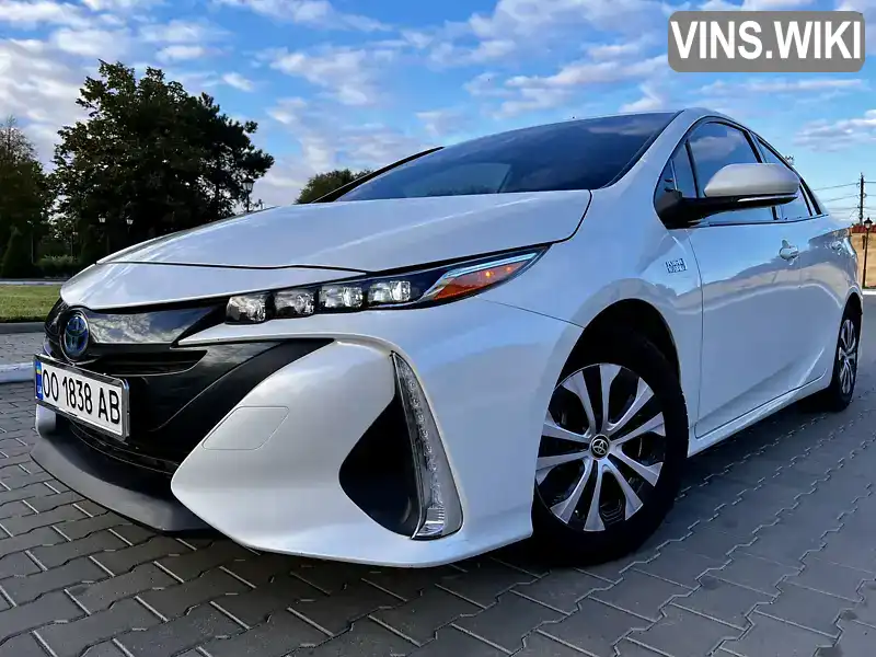 Хэтчбек Toyota Prius 2019 1.8 л. Автомат обл. Одесская, Измаил - Фото 1/17