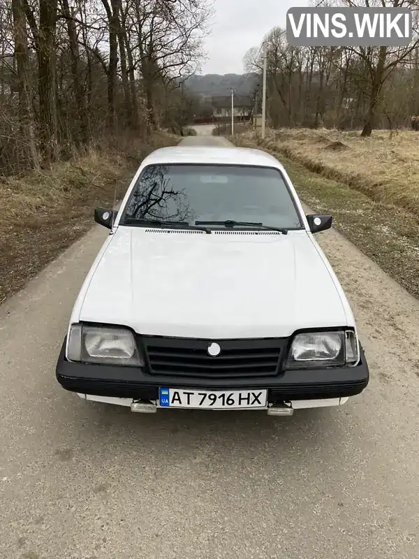 Седан Opel Ascona 1988 1.6 л. Ручная / Механика обл. Ивано-Франковская, Ивано-Франковск - Фото 1/19