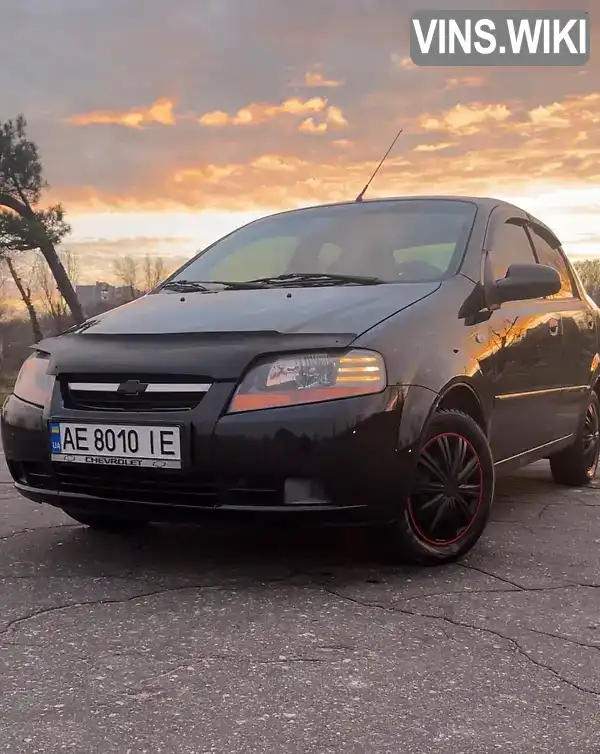 Седан Chevrolet Aveo 2005 1.5 л. Ручная / Механика обл. Днепропетровская, Каменское (Днепродзержинск) - Фото 1/18