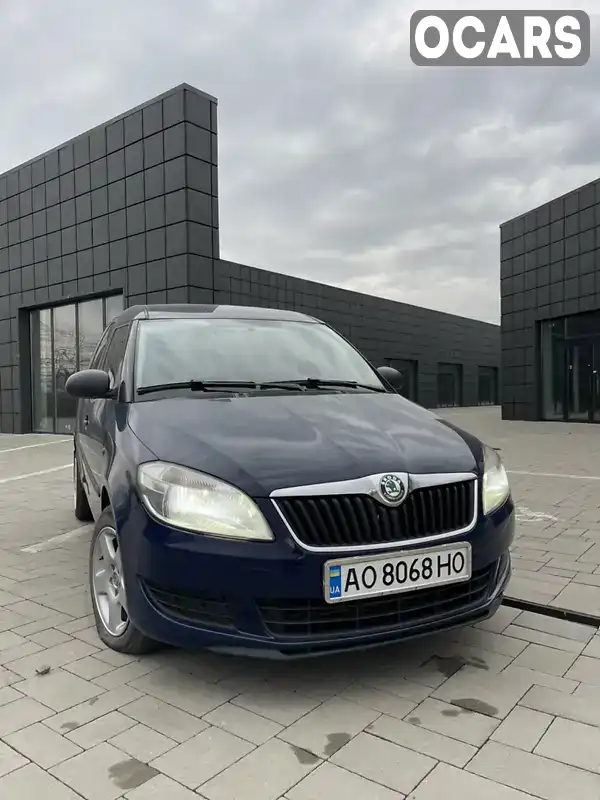 Микровэн Skoda Roomster 2012 1.6 л. Ручная / Механика обл. Закарпатская, Тячев - Фото 1/21