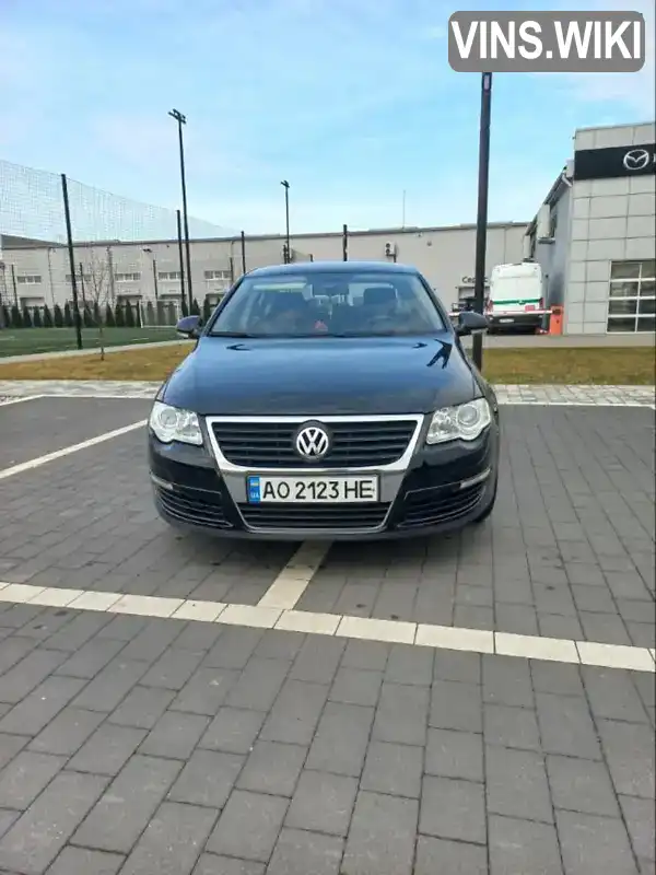 WVWZZZ3CZ6E077987 Volkswagen Passat 2005 Седан 1.98 л. Фото 2