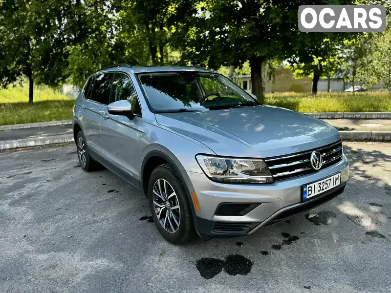 Внедорожник / Кроссовер Volkswagen Tiguan 2019 2 л. Автомат обл. Полтавская, Кременчуг - Фото 1/21