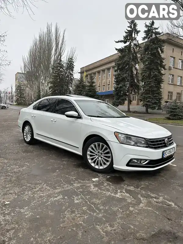 1VWBT7A37HC068871 Volkswagen Passat 2017 Седан 1.8 л. Фото 3