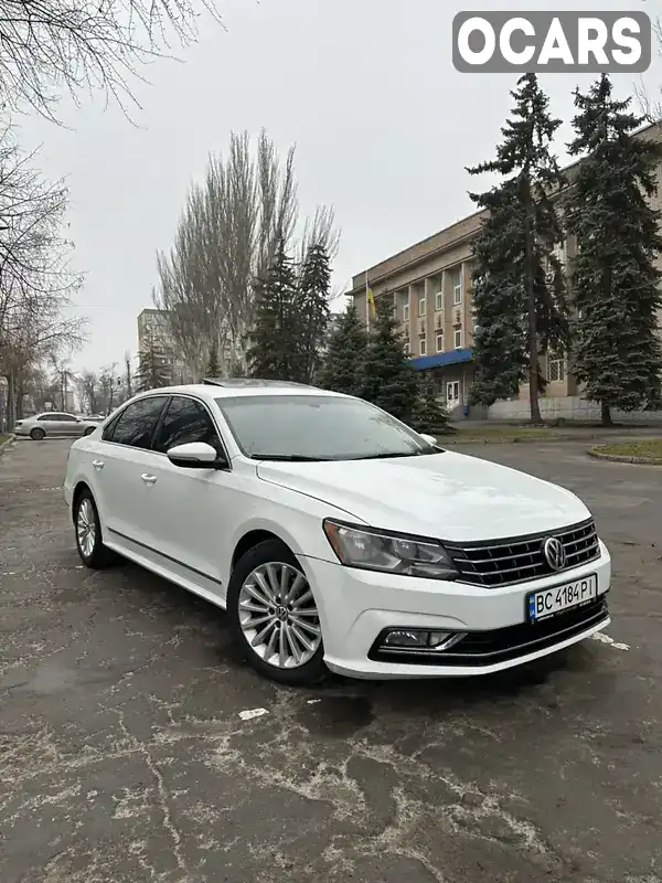 1VWBT7A37HC068871 Volkswagen Passat 2017 Седан 1.8 л. Фото 5