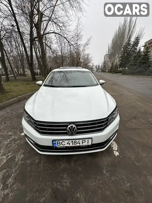 1VWBT7A37HC068871 Volkswagen Passat 2017 Седан 1.8 л. Фото 8