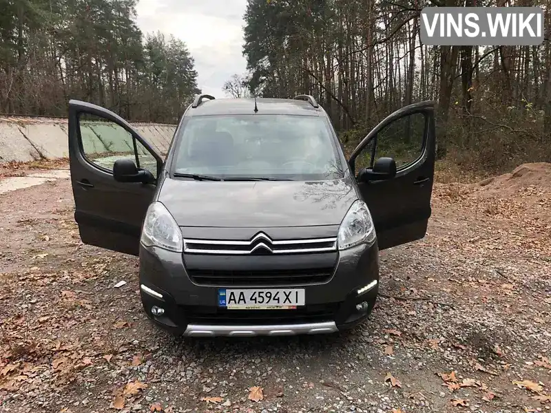 Минивэн Citroen Berlingo 2018 1.56 л. Ручная / Механика обл. Киевская, Киев - Фото 1/21