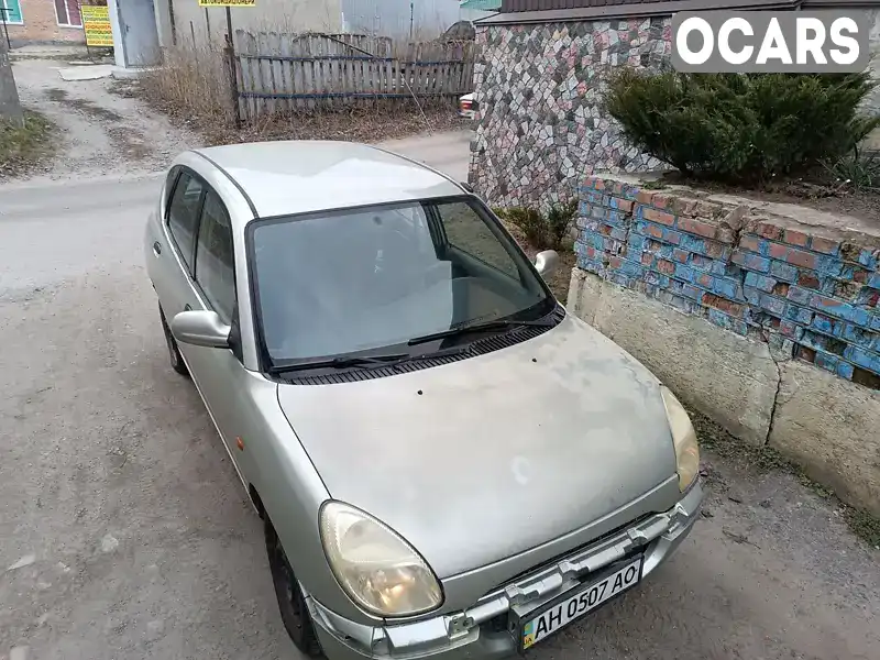 Хетчбек Daihatsu Sirion 2000 1 л. Ручна / Механіка обл. Київська, Рокитне - Фото 1/16