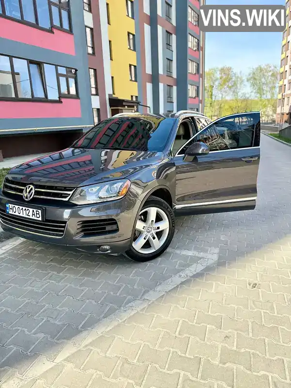 Позашляховик / Кросовер Volkswagen Touareg 2011 2.97 л. Автомат обл. Тернопільська, Тернопіль - Фото 1/16