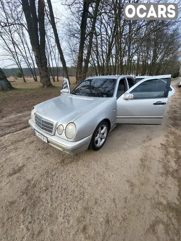 Седан Mercedes-Benz E-Class 1999 2.2 л. Автомат обл. Київська, Бровари - Фото 1/11